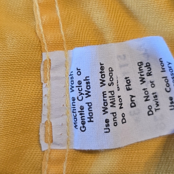 Vintage 1970's Yellow And Black Gym Shorts - Picture 7 of 9